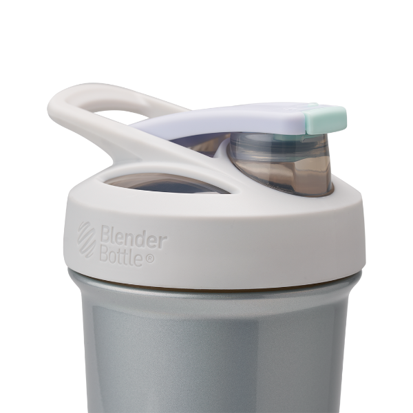 The Shaker Club - Stainless Sleek (S8QM4)